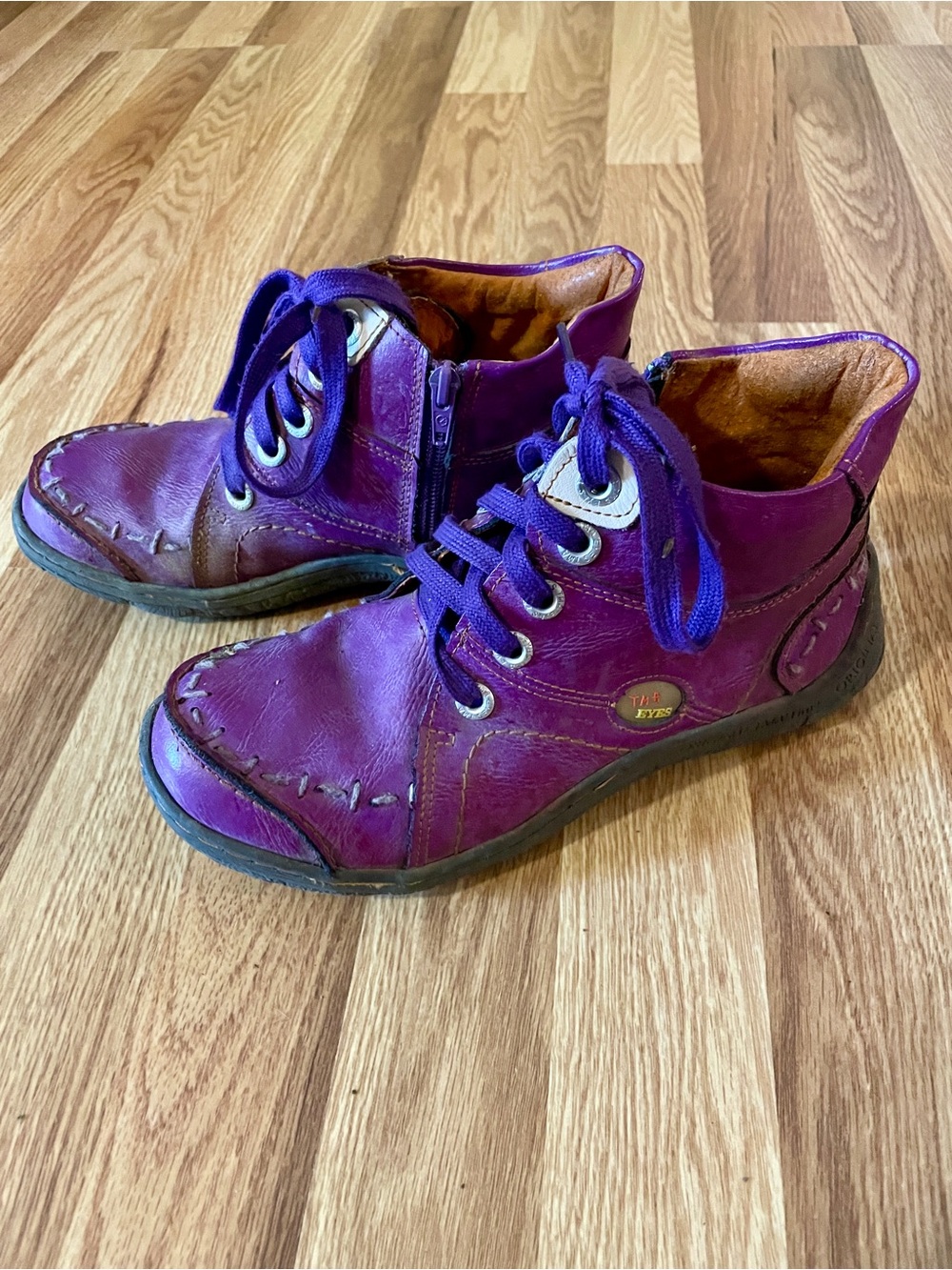 TMA Eyes Women’s Purple Leather Lace-Up Ankle Boots